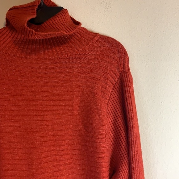 NWT Devotion by Cyrus Rust Ottoman Rib Knit Turtle Neck Tunic Sweater Small - Picture 6 of 10